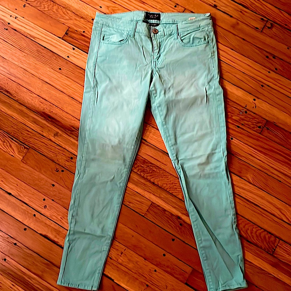 Aqua American Eagle Jegging